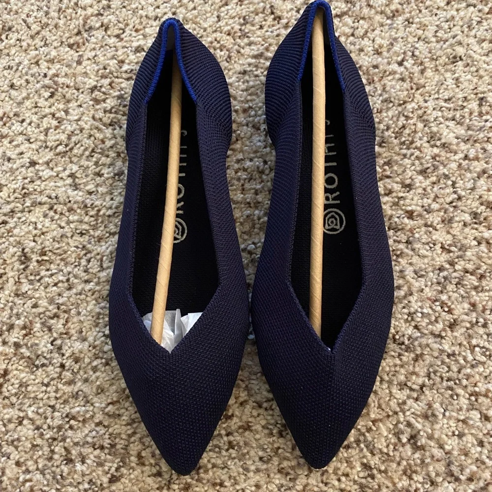 Brand New Navy Rothy’s Shoes Size 8 - Picture 2 of 4